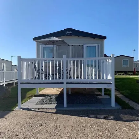 Holiday home Sea La Vie Cayton